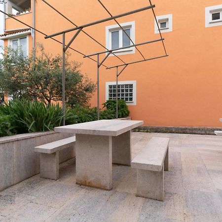 Apartment Milka Rovinj Exterior photo